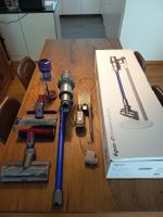 Dyson V11 Absolute Extra Pro Staubsauger mit Zubehör TOP 