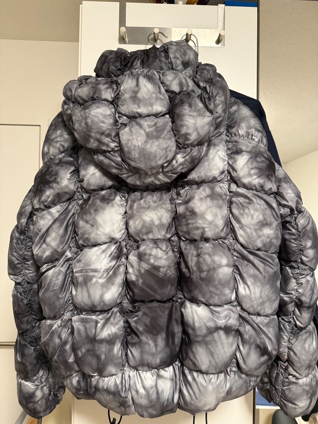 Diesel Giacche: Diesel Tie Dye Oversized Puffer / Y/Project – Nuovo (secondo la descrizione) da Kaltbrunn venduto da LuxShop 3