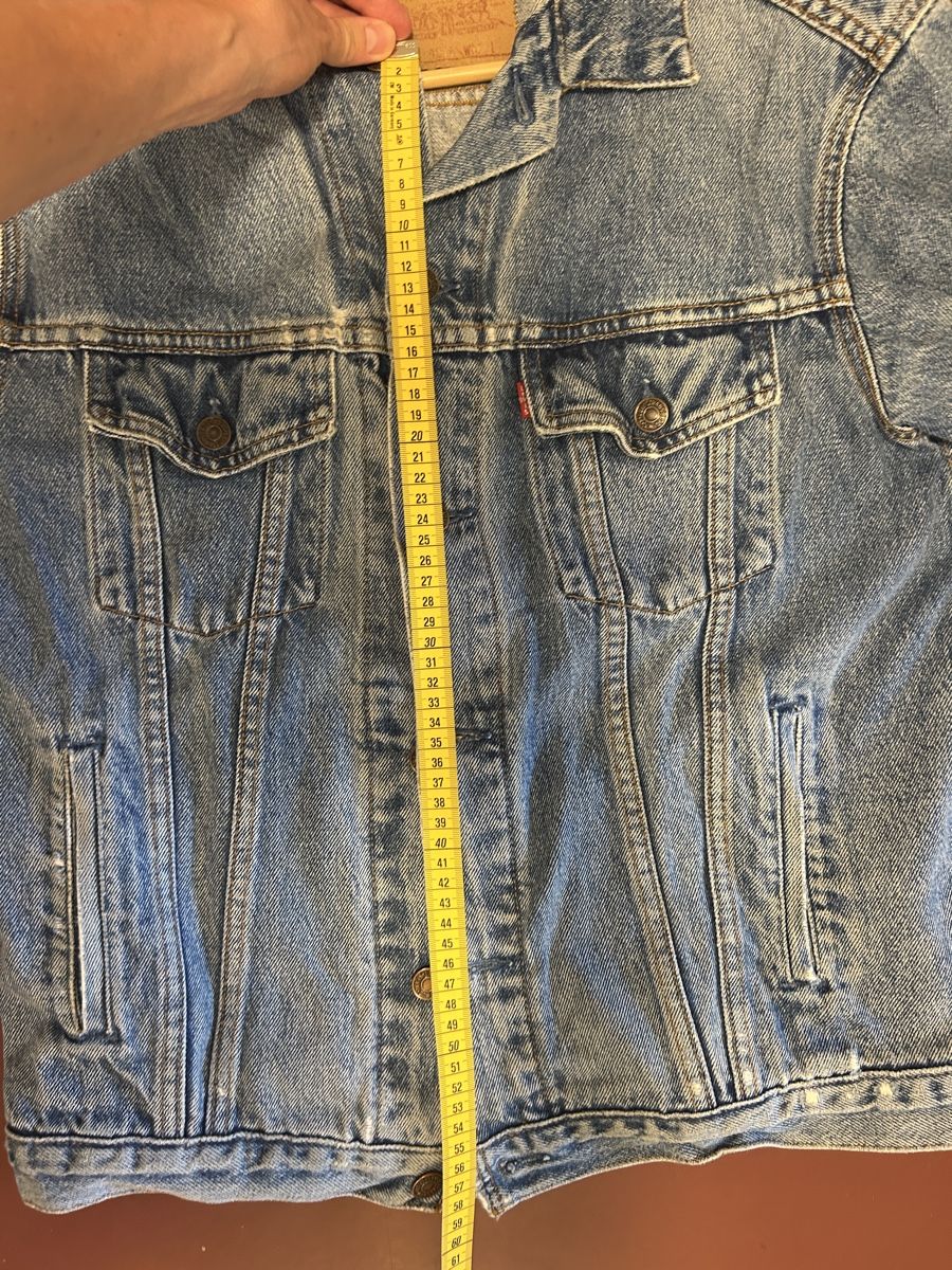 Levi's Vestes: Levis Oversized Light Blue Jean Jacket Size S-M – D'occasion à Zürich par Secondhanddealer 5