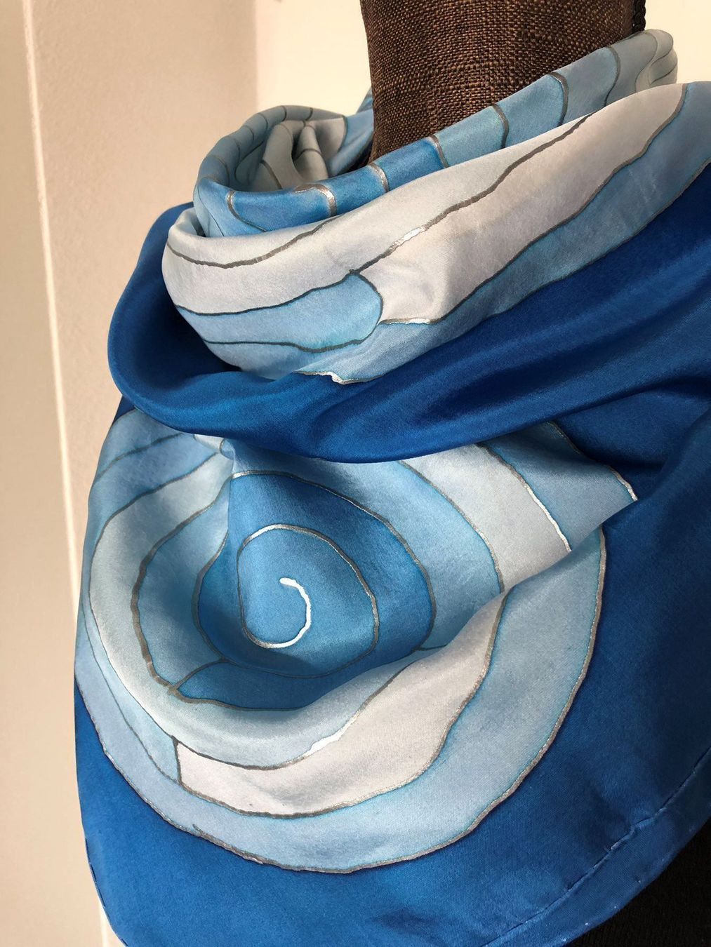 Foulards, Tücher & Schals: Wunderschöner Vintage Seide Foulard – Neu (gemäss Beschreibung) aus Winkel von Luxtime 4