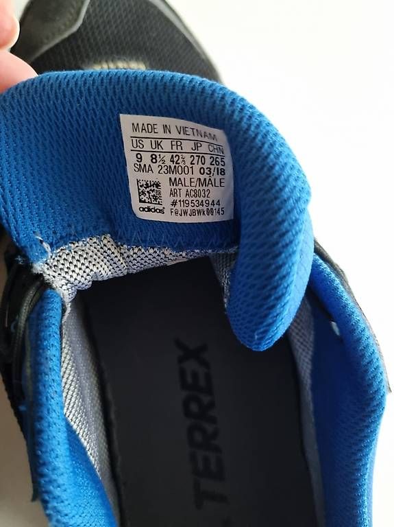 Adidas Scarpe da uomo: Gr. 42 2/3 Adidas Terrex Herren – Usato da Sutz venduto da Dalilea 1