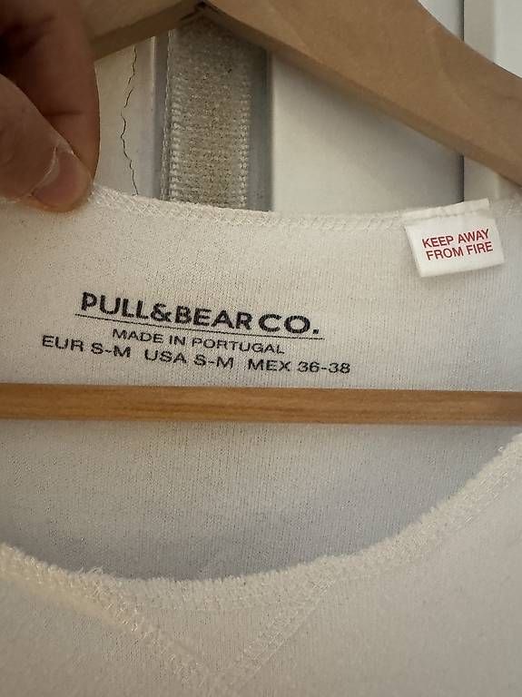 T-shirt: Leichtes Weisses T-Shirt Pull & Bear – Usato da Meilen venduto da DavideL02 1