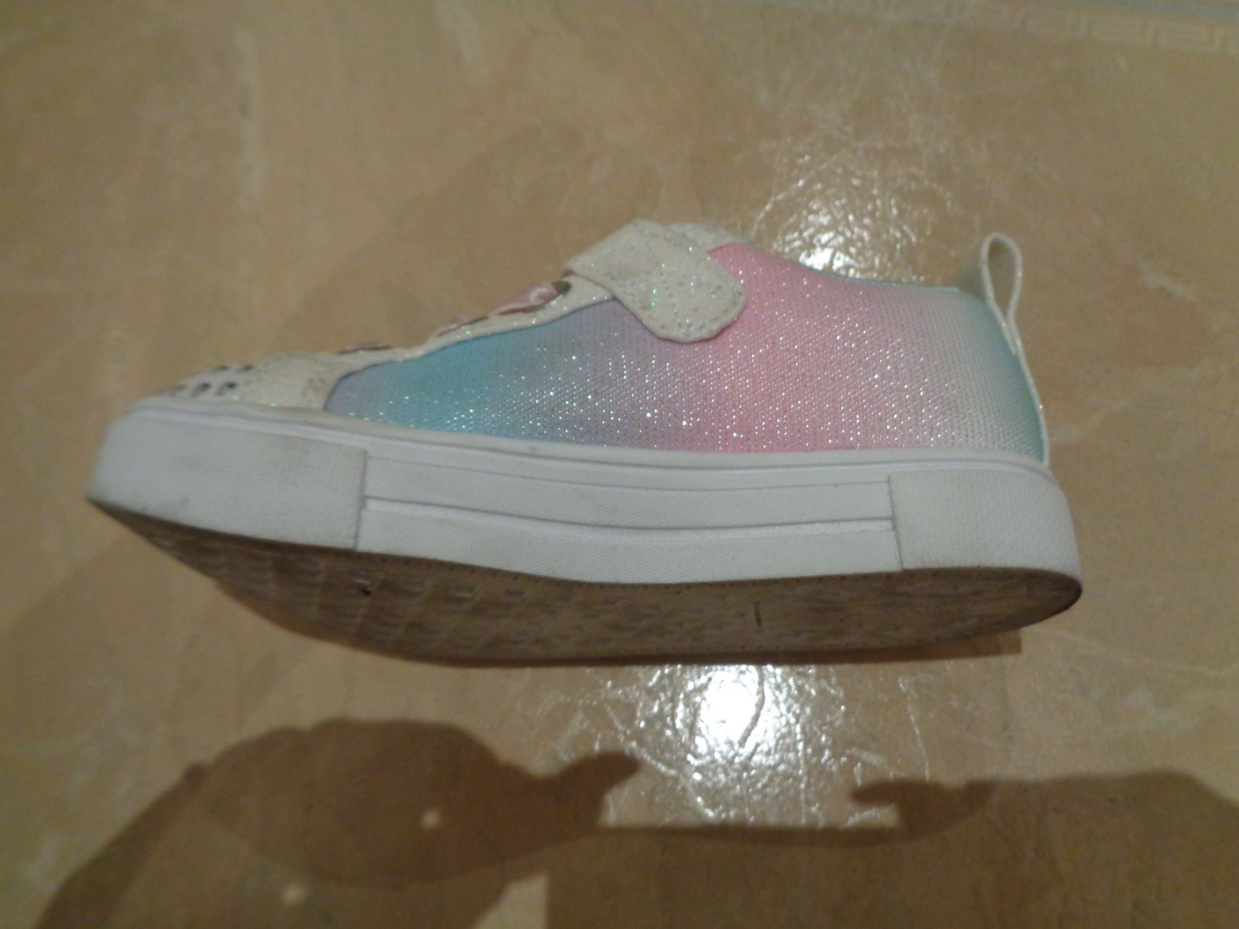 Scarpe per ragazze: Skechers Twinkle Sparks, 24 – Usato da Klingnau venduto da Markus14 2