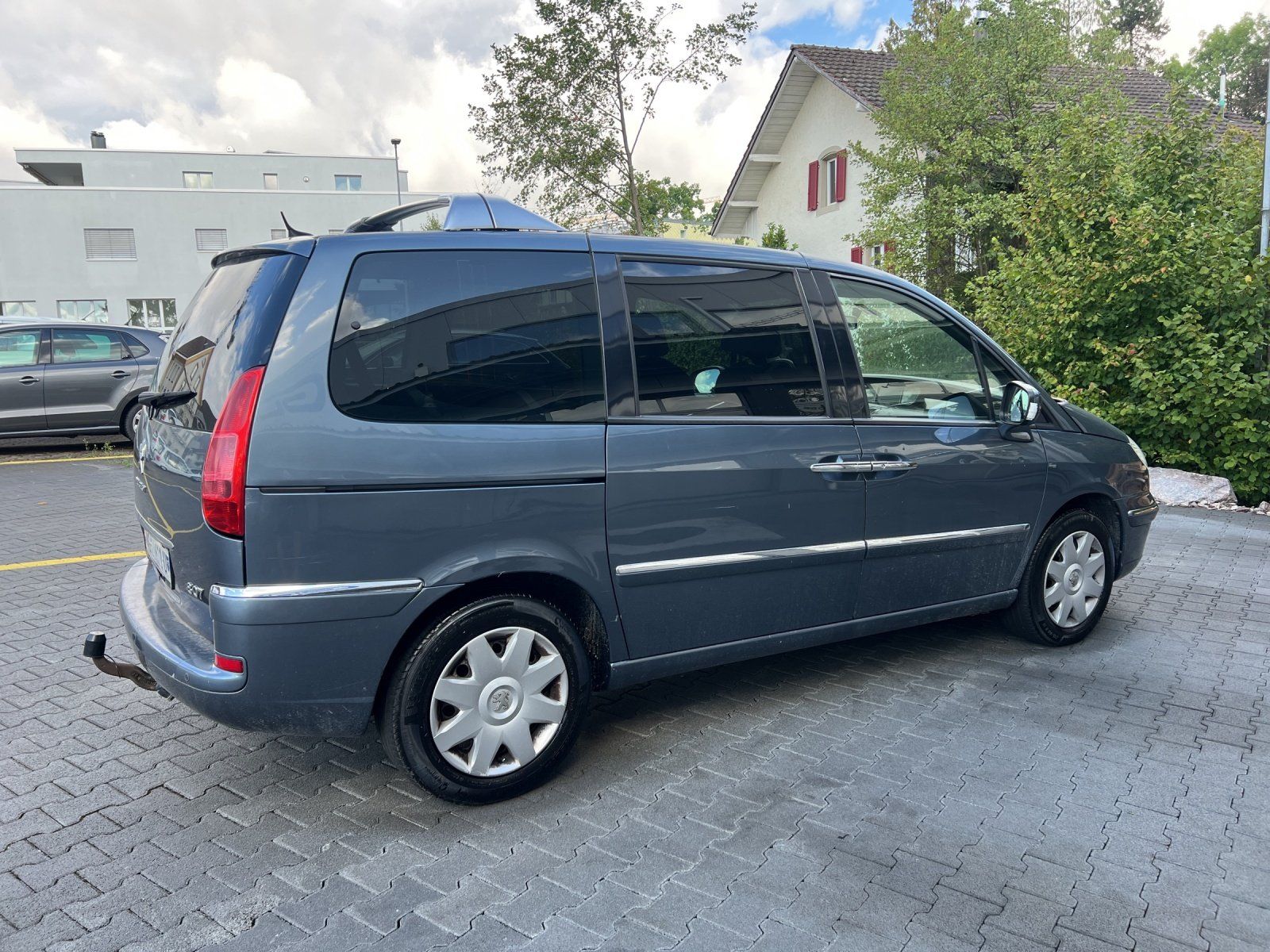 Peugeot Automobili: Peugeot 807 2.0 HDi – Usato da Kölliken venduto da Apollo74 3