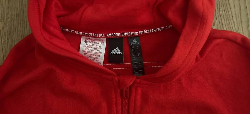Pulls & Sweat-shirts: Adidas Zip up, Grösse L/13-14 Y – D'occasion à Zollikerberg par cha_wwp6 1