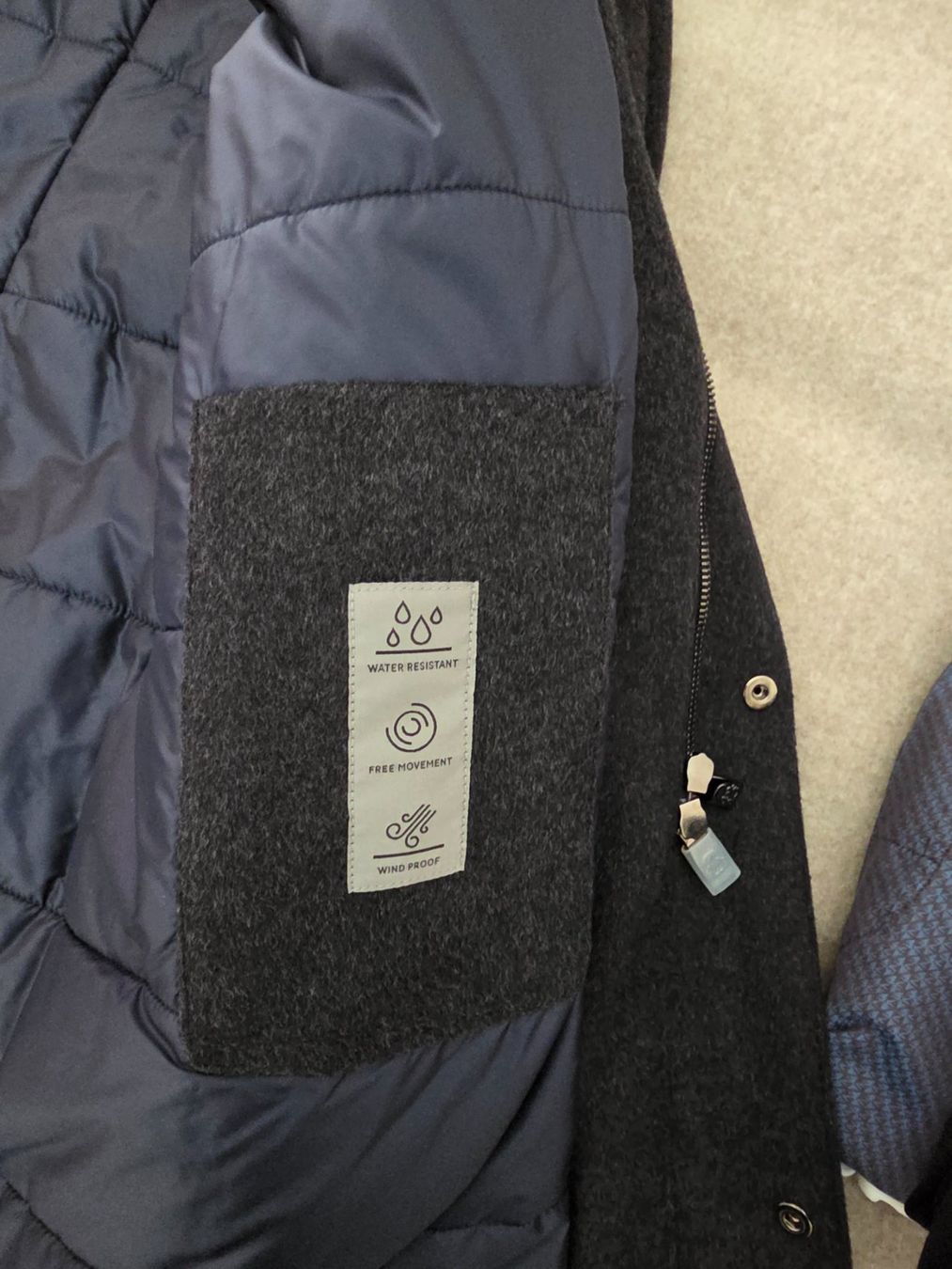 Giacche: Winterjacke CORNELIANI – Nuovo (secondo la descrizione) da Meilen venduto da En-joy 1