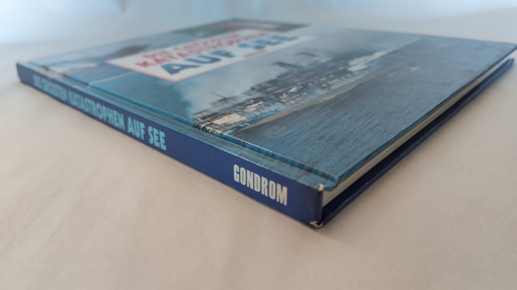 Libri: Schiffe Buch 1998 / Die grössten Katastrophen auf See – Usato da Bellach venduto da JingleJerry 1