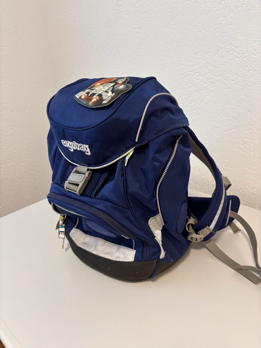 Ergobag Borse & Zaini: Ergobag Schulrucksack mit Zubehör – Usato da Stetten SH venduto da dany198300