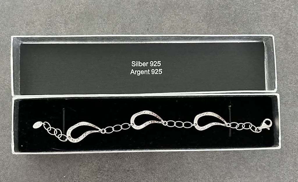 Armbänder & -reifen: Silberarmband – Gebraucht aus Aarburg von Sun032