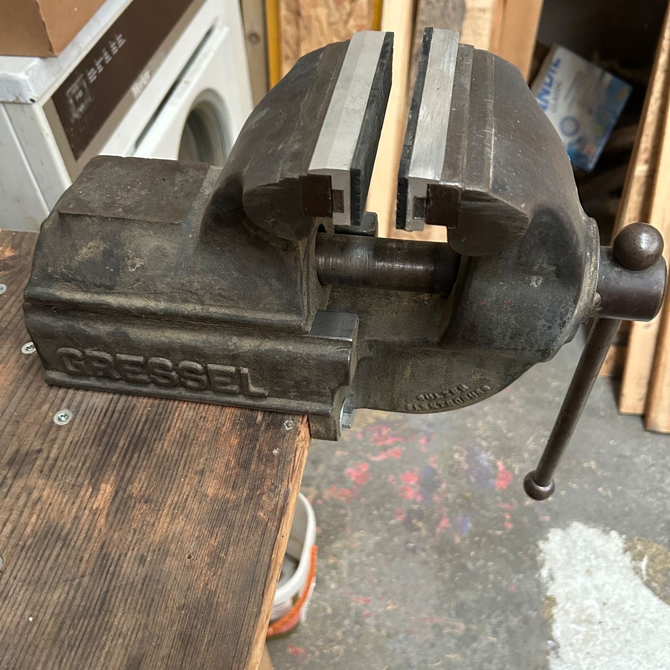 Gressel Tous les outils: Kleiner Gressel Schraubstock 125 mm mit Gummi Backen – D'occasion à Untersiggenthal par sinamoll 1