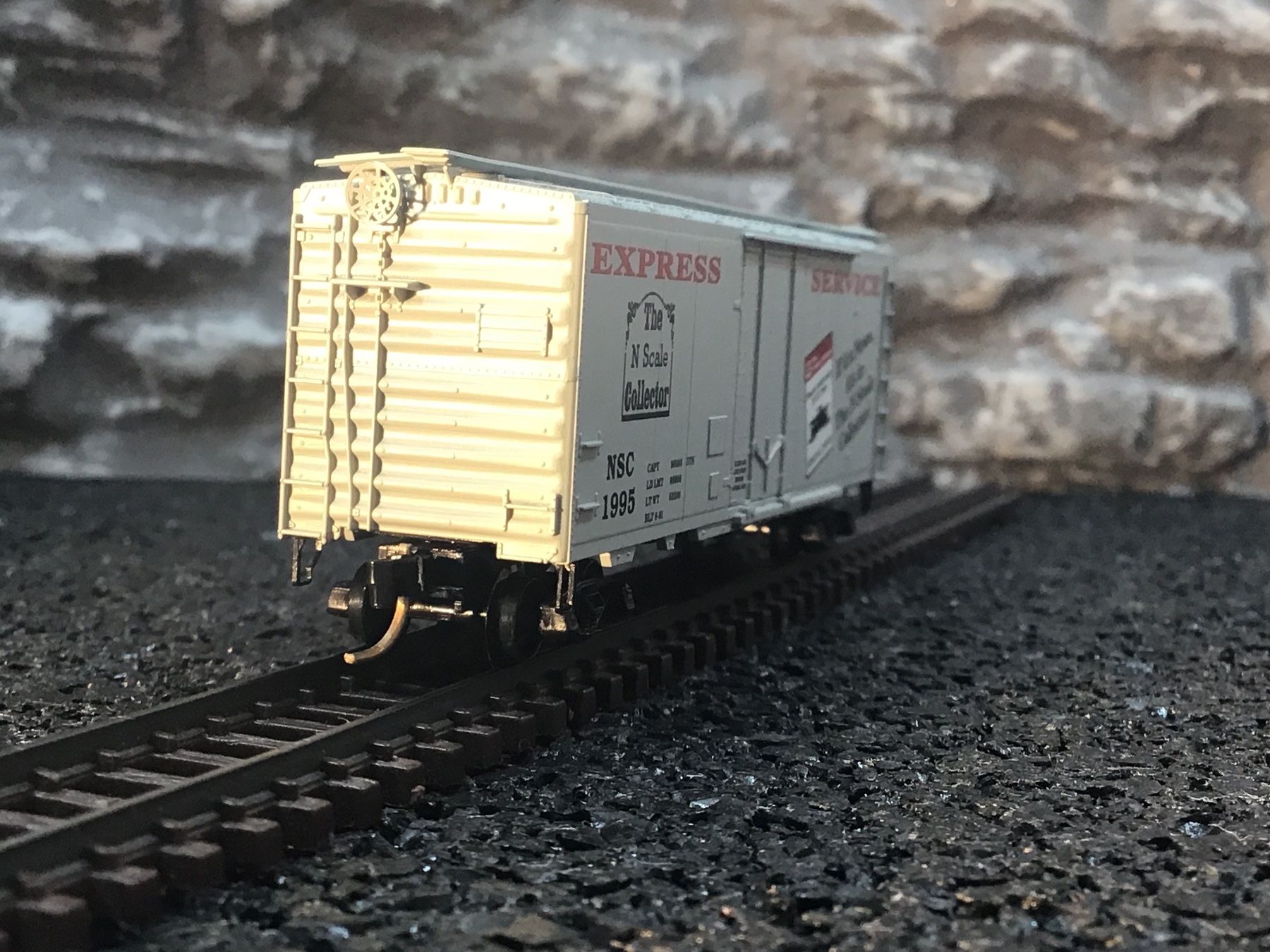 Micro Trains Line Modellini di ferrovie: MICRO TRAINS LINE GÜTERWAGEN SPUR N – Usato da Männedorf venduto da Modellbau-wyss