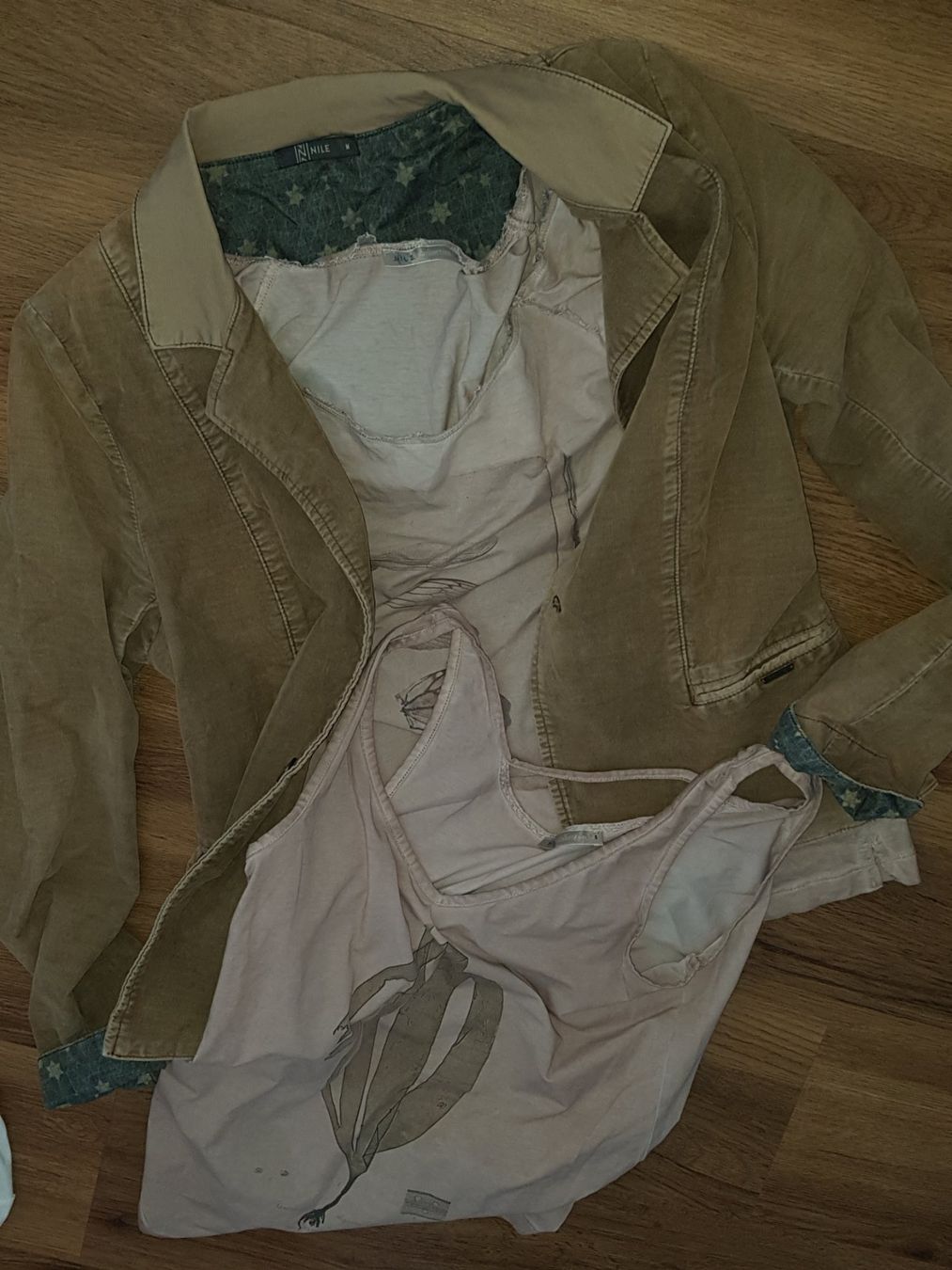 Nile Lotti di vestiti: NILE 7 tlg Bekl.Paket – Usato da Wetzikon ZH venduto da med_2y76 4