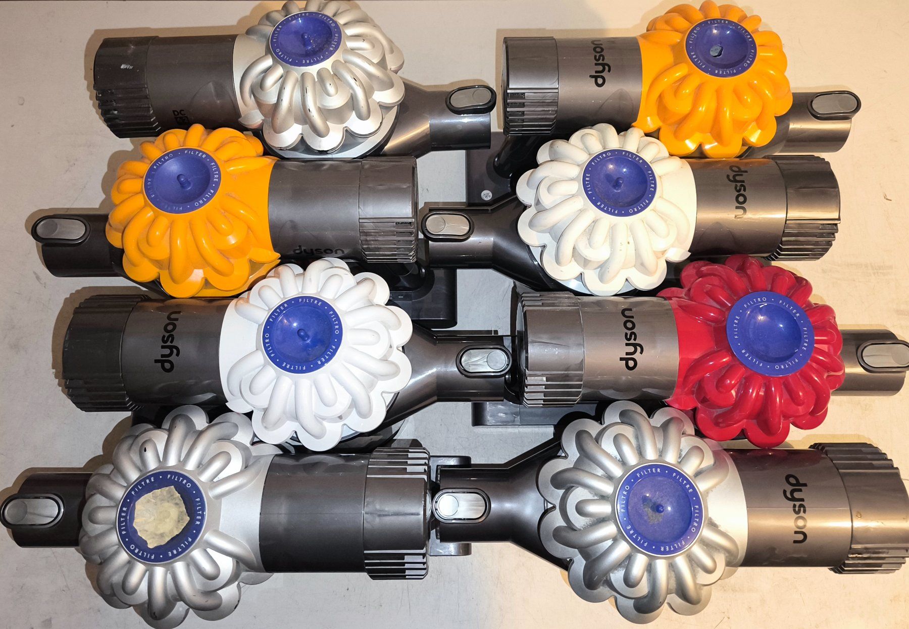 Dyson Staubsauger & Zubehör: Dyson – Defekt aus Altbüron von Theo_Dotus