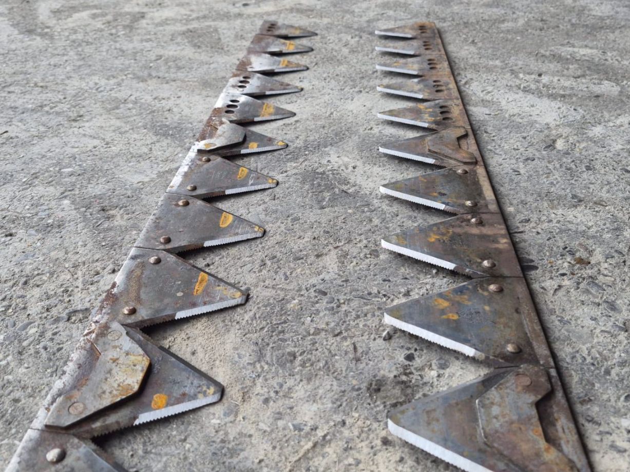 Rapid Accessori Trattori &Veicoli agricoli: Rapid Motormäher Messer 1.9m – Usato da Niederwil AG venduto da Maeder_AG 5