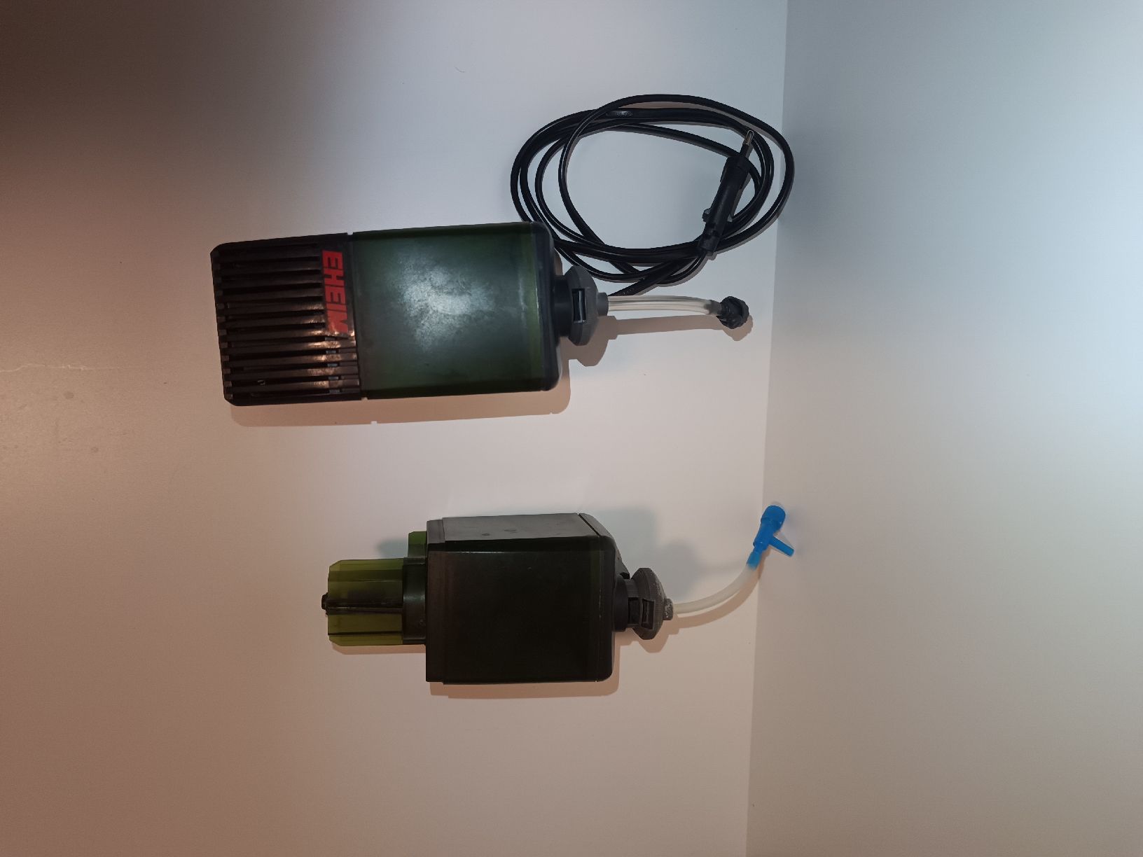 Eheim Filtri: Aquarium Filter Eheim pick up 60 – Usato da Safenwil venduto da mar_tbk5