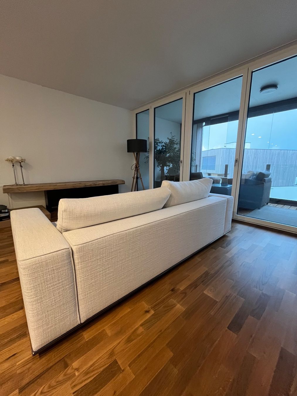 Minotti Sofas: Minotti Hamilton Sofa und Hocker – Neuf (Voir description) à Wabern par mel_tg52 6