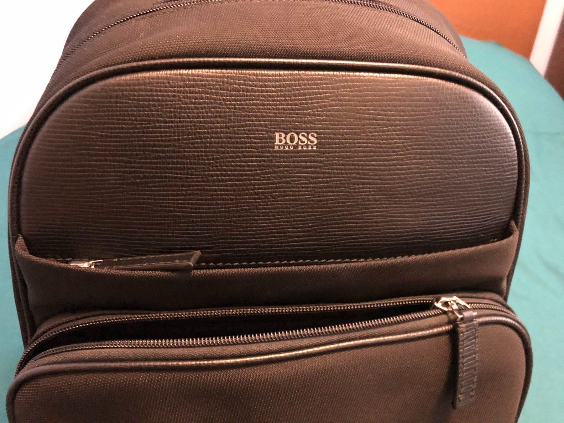 Hugo Boss Zaini: Zaino Nero Hugo Boss – Nuovo (secondo la descrizione) da Meilen venduto da val_tsv8 2
