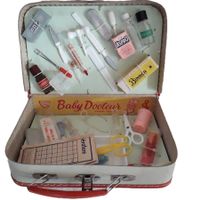 Ancienne valise de Docteur / Alter Koffer des Doktors