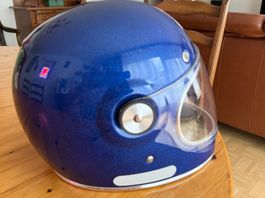 Sehr schönes Motorradhelm Bell Bullitt