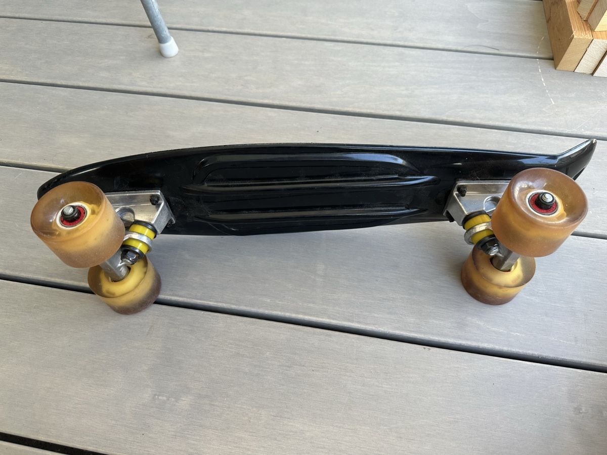 Skateboards: Kids Skateboard 55cm – Usato da Dübendorf venduto da Zuerimuusli 2
