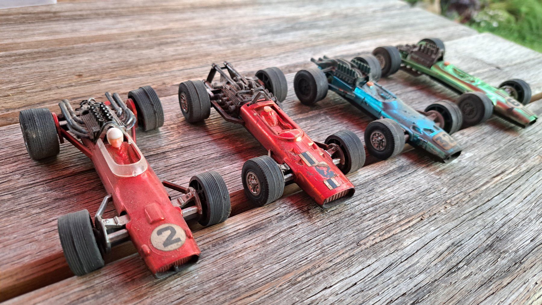 Modellini d'auto: Alte Spielzeugautos, Rennwagen – Usato da Langenthal venduto da T.L. 1