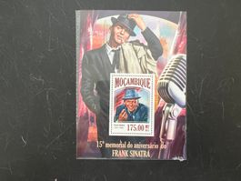 2013 Frank Sinatra Mosambik   Block **  (A473)