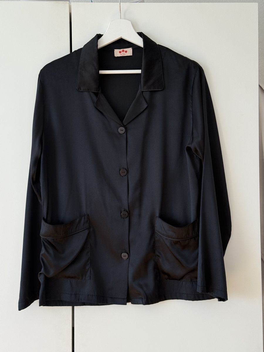 Camicette: Oberteil/Bluse aus 100 % Seide, schwarz, Gr. S/M – Usato da Löhningen venduto da LaMemoire