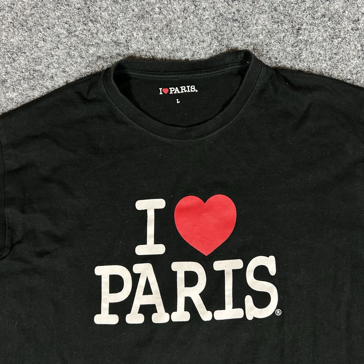 T-shirts: Love Paris shirt – Neuf (Voir description) à La Sagne NE par Matlasape 1