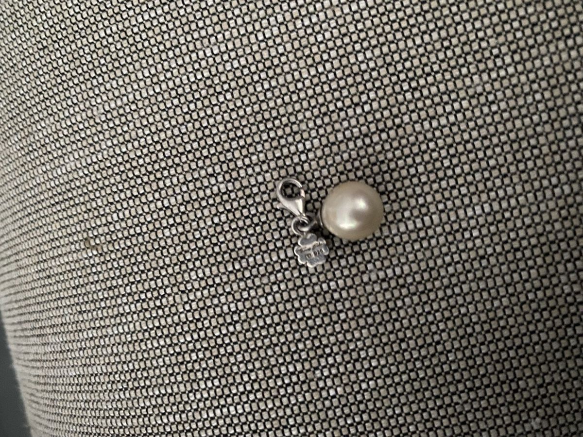 Thomas Sabo Anhänger: Thomas Sabo Charm Perle mit Kleeblatt – Gebraucht aus Muri AG von sonneblueme10