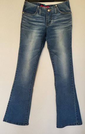 Mittelblaue Jeans mit Bootcut-Schnitt Grösse 27, EU 36