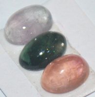 Mineralien Set L-5440 – 3 Stück Multi Turmalin Cabochons 4x6