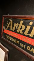 publicité Arkina Yverdon werbeschild