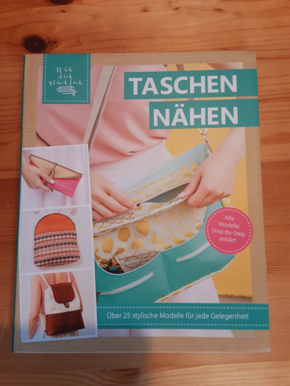 Libri: Näh dich glücklich – Nuovo (secondo la descrizione) da Glattfelden venduto da Roman2504 3