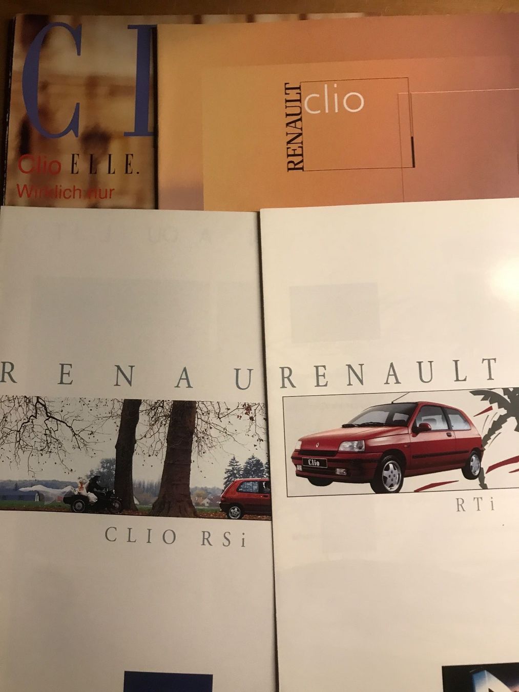 Renault Dokumente: Prospekte Konvolut Renault Renault Clio – Gebraucht aus Hausen AG von deliec