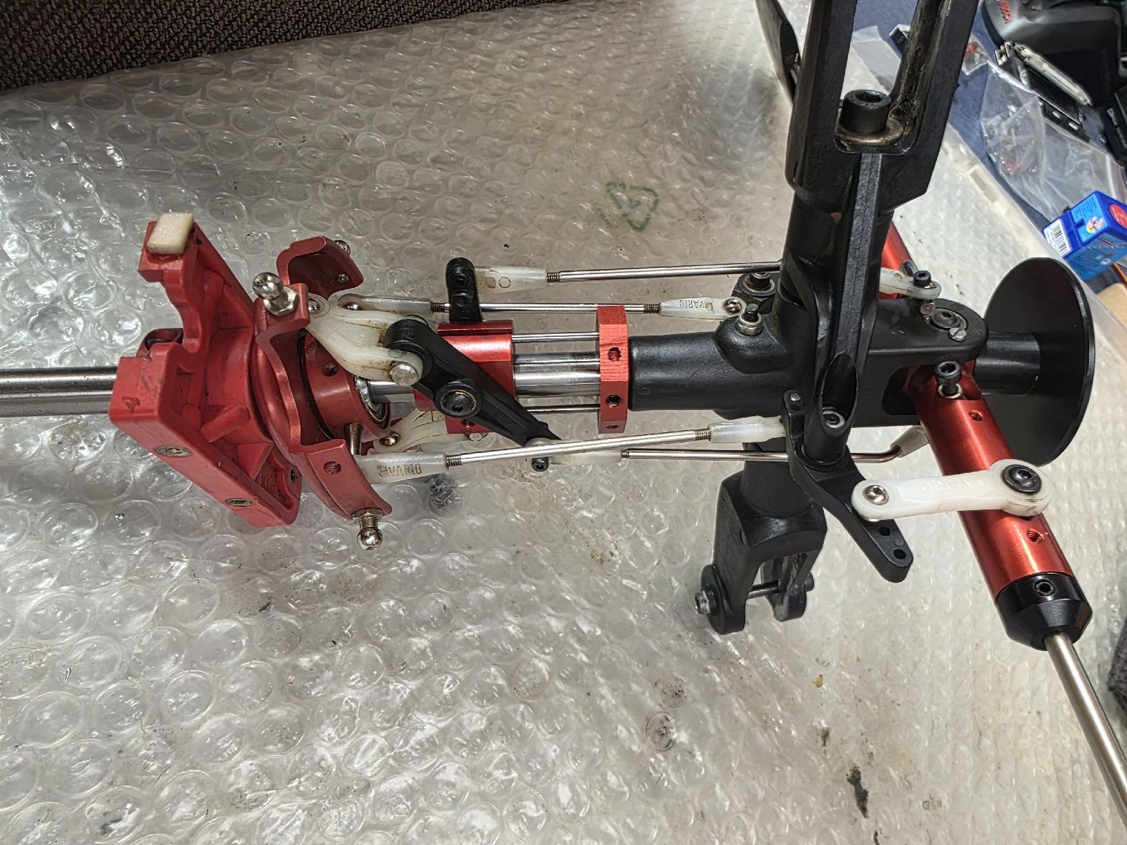 Vario Helicopter Modellismo RC: Hauptrotor Sky Fox von Vario – Usato da Rotkreuz venduto da Icebreaker12