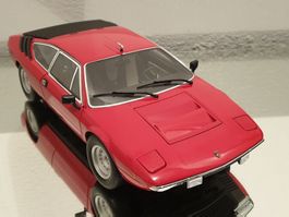 LAMBORGHINI URRACO P250 1973 ROT METALLIC 1:18 KYOSHO