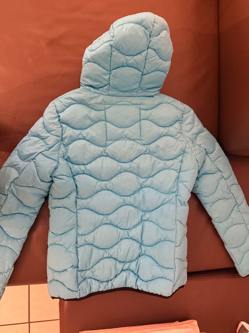 Superdry Jacken: Superdry Steppjacke hellblau, Gr. M – Gebraucht aus Einsiedeln von Baba038 1