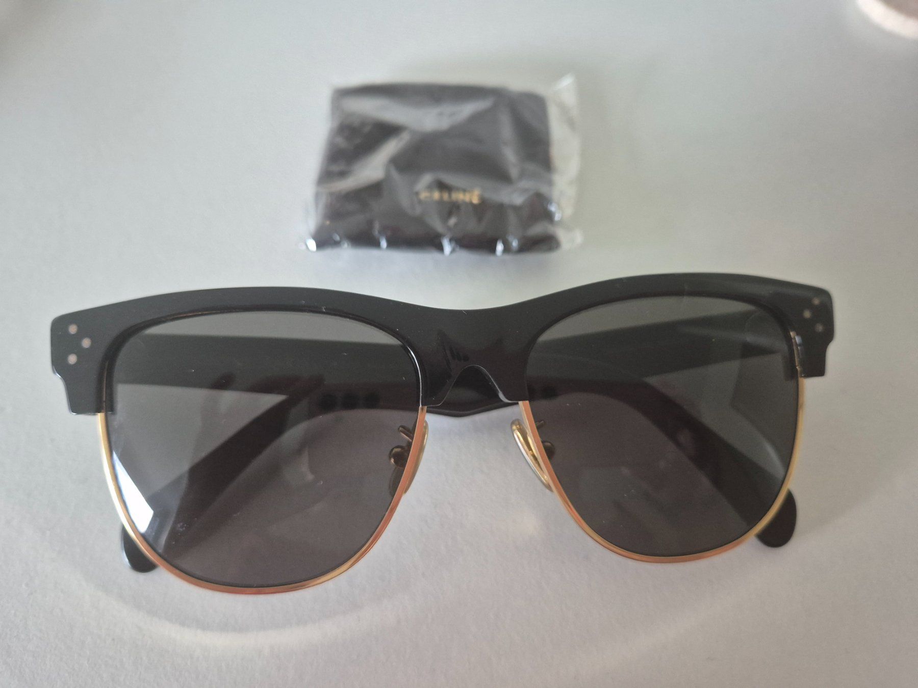Celine Occhiali & Lenti: Sonnenbrille Celine schwarz gold – Usato da Willisau venduto da dor_xp9g 1