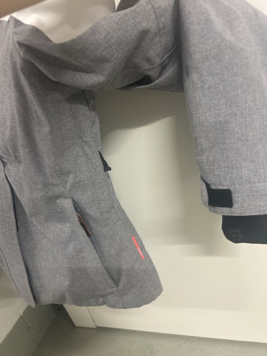 Icepeak Lots de vêtements: Ski-Jacke und Skihose neuwertig – D'occasion à Busswil TG par Federbaum456 5