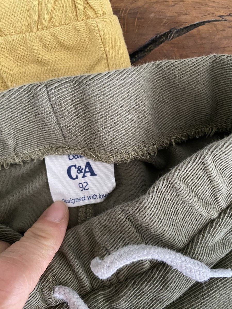 C&A Kleiderpakete: Trainerhose, Jogginghose – Gebraucht aus Urdorf von Tjara65 1