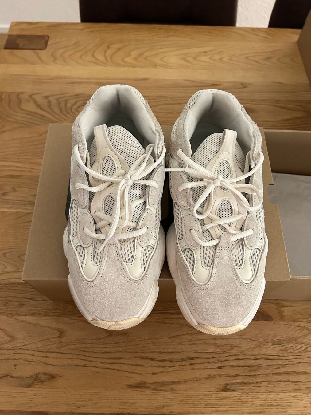 Adidas Herrenschuhe: Adidas Yeezy 500 Bone White – Neu (gemäss Beschreibung) aus Neftenbach von Vespa796 1