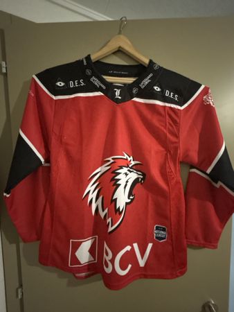 Maillot LHC signé