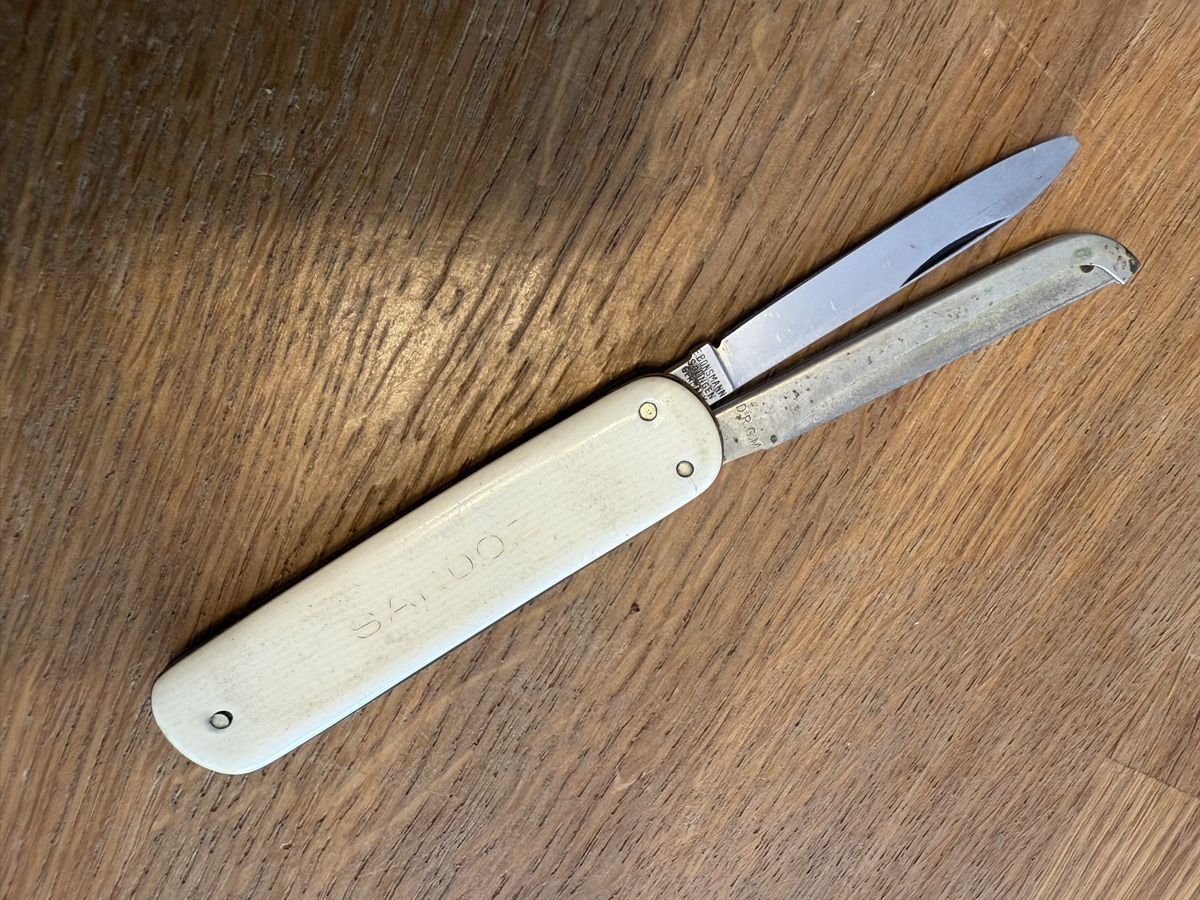 Taschenmesser: Antikes Sandoz Taschenmesser mit Säge  DRGM – Gebraucht aus Goldach von Messerguru