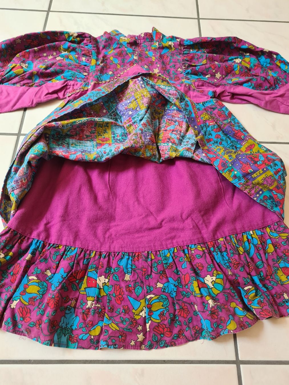 Vestiti & Gonne: Mädchenkleid "Froschkönig" Gr.116 – Usato da Ebikon venduto da Songbird85 6