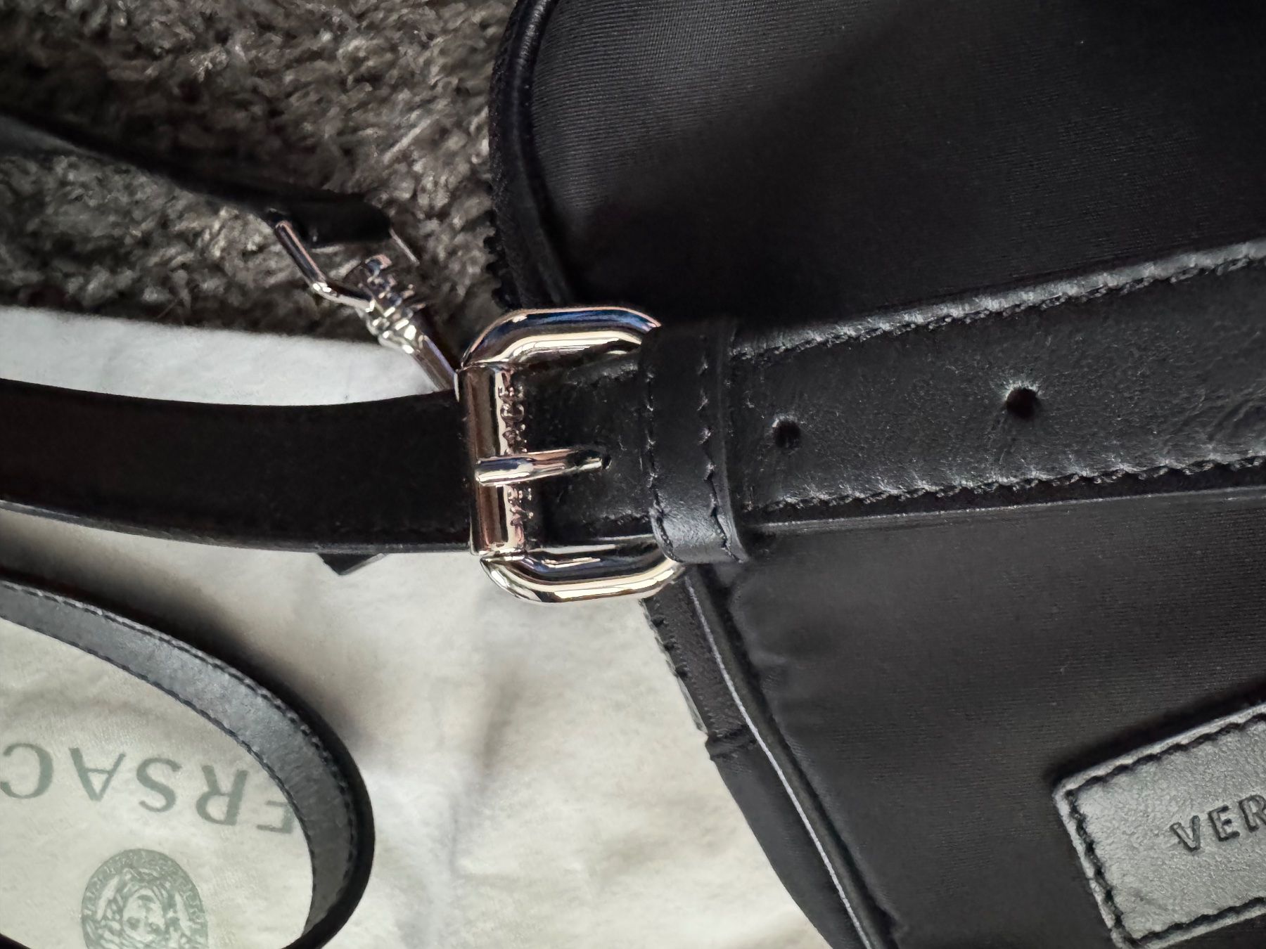 Versace Borse: Versace Umhängetasche – Usato da Löhningen venduto da santafe06 3