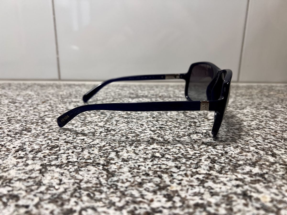 Prada Occhiali & Lenti: Prada Sonnenbrille SPR07N – Usato da Winterthur venduto da Concorde12 3