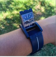 Swatch turnover "D'ont cross"