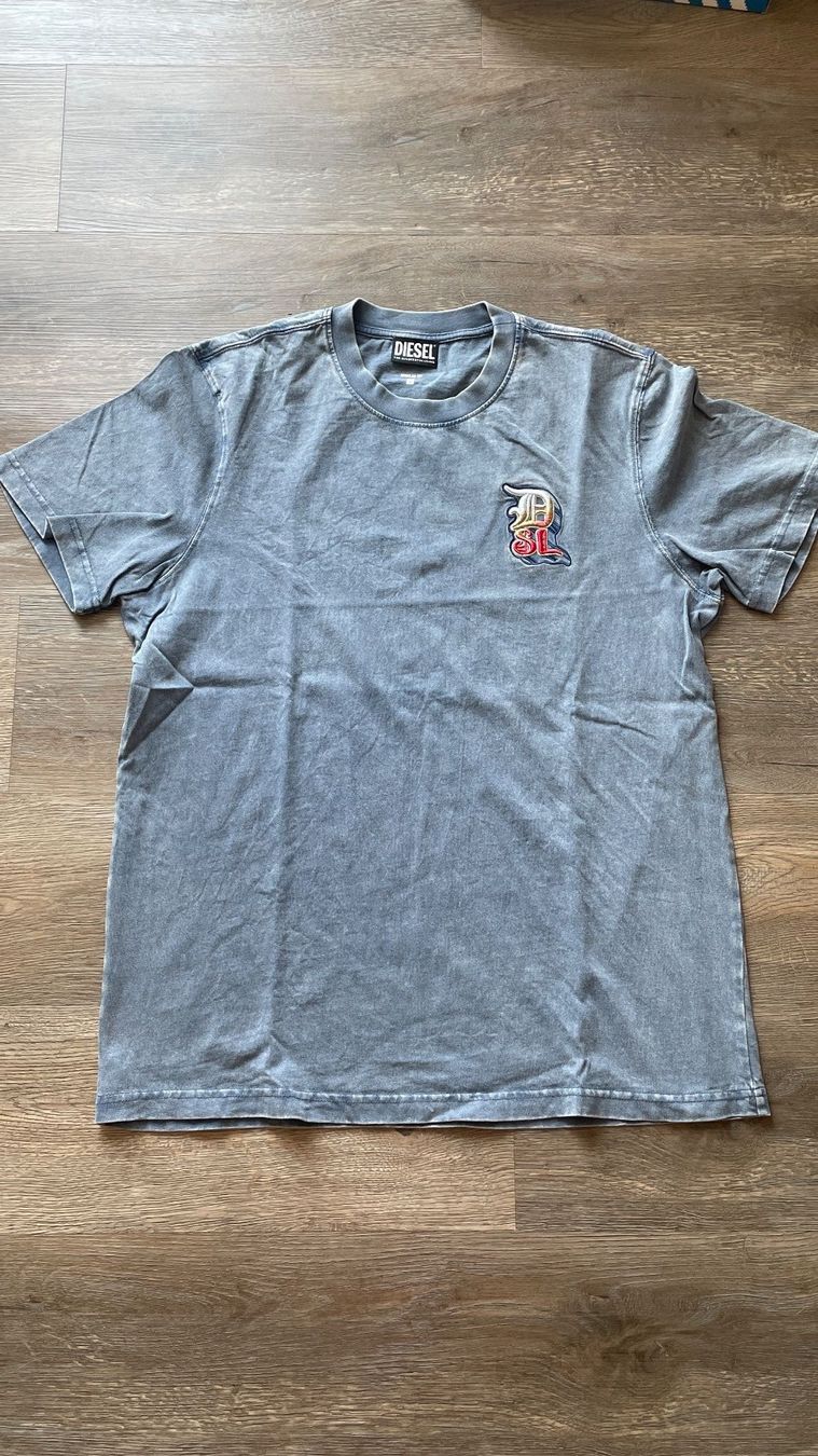 Diesel T-Shirts: T-Shirt Diesel, L, blau – Gebraucht aus Gressy von manessi