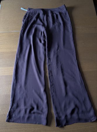 Leichte braune Sommerhose aus 100 % Seide in Premiumqualität