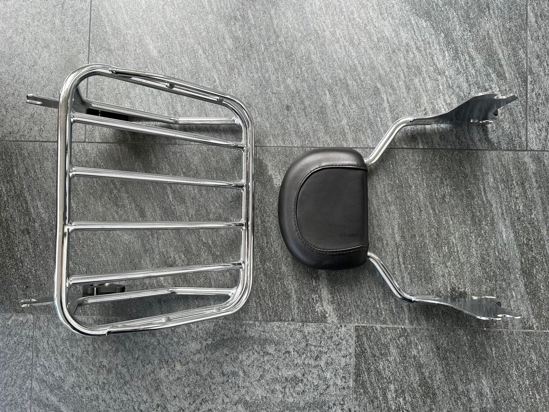 Harley-Davidson Accessori per altri veicoli: Harley Davidson Original Sissybar, Nummer 53804-06 – Nuovo (secondo la descrizione) da Adligenswil venduto da e17s15 1